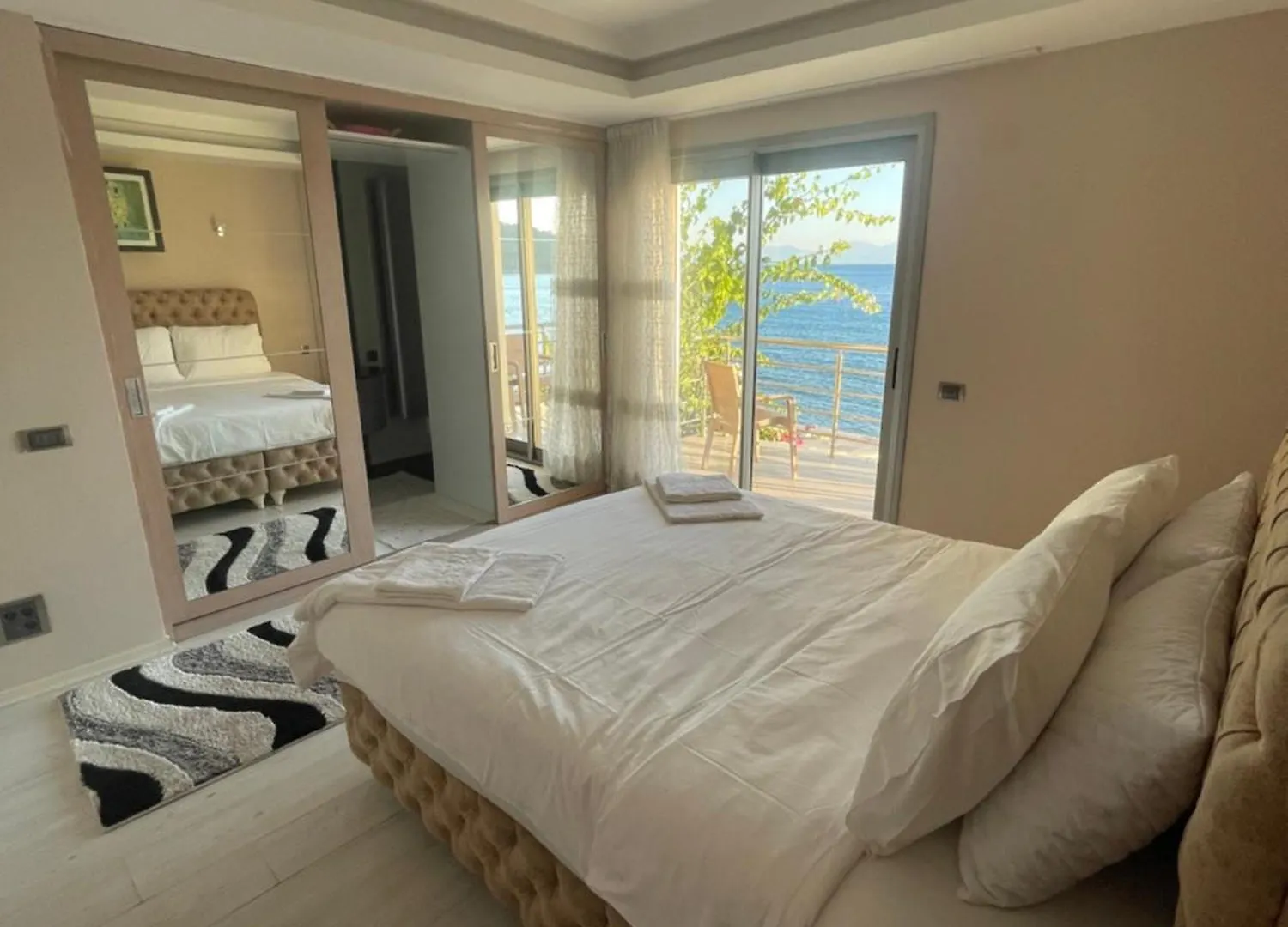 Izmirin Kalbi Ozdere Denize Sifir Villa